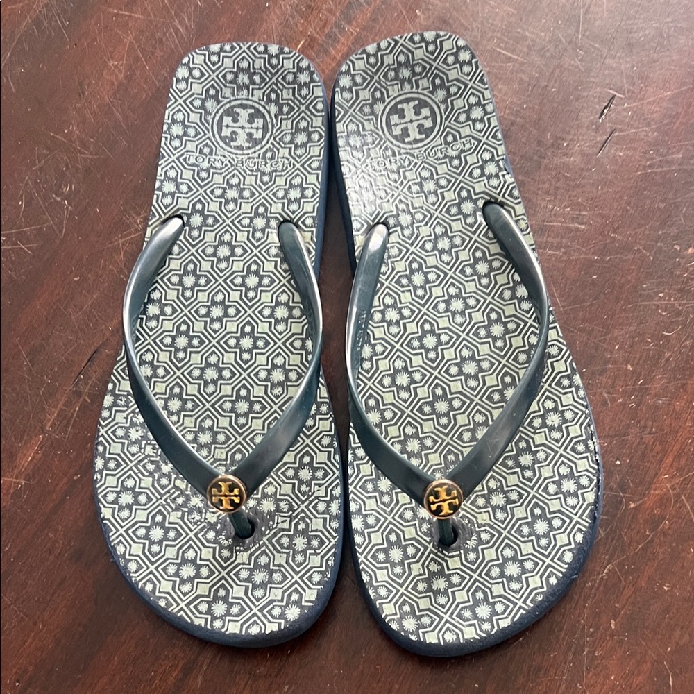 Tory Burch Patterned Blue Sandals - image 1